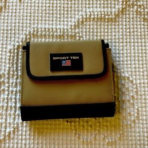Sport Tek Biege Organizing Wallet Vintage